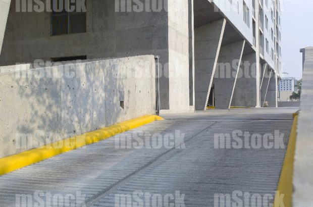 Estacionamiento 2