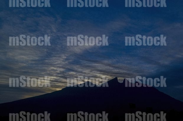 Cerro de la Silla 04