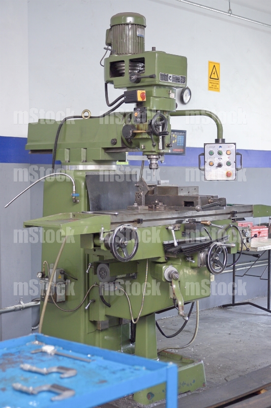 Fresadora Industrial 3