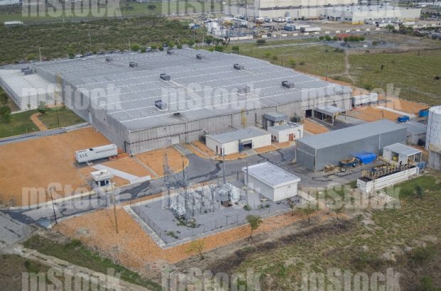 Nave Industrial 12