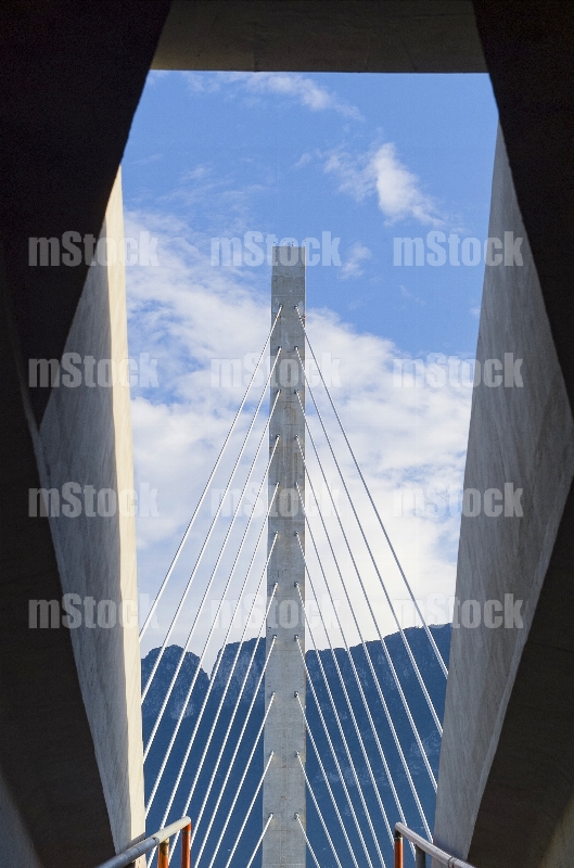 Puente Atirantado 12