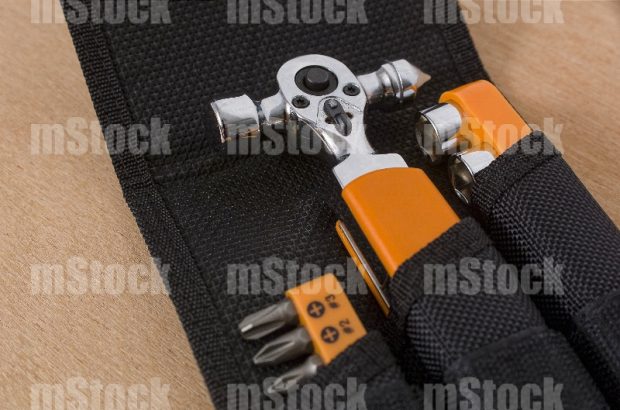 Navaja de Bolsillo Multiherramienta 2