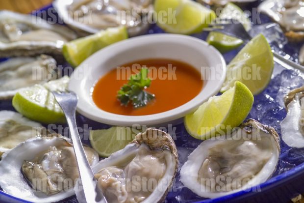 Ostiones abiertas en su Concha