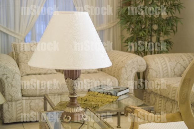 Lámpara de Mesa Decorativa 2
