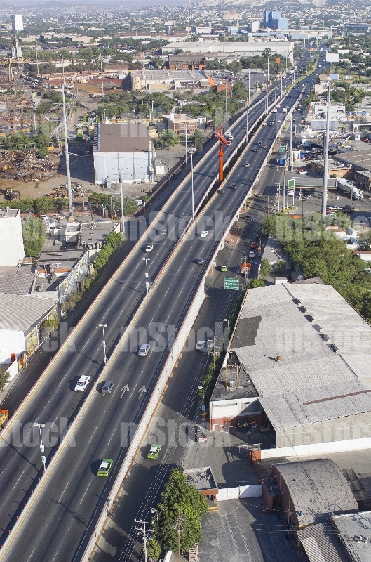 Avenida Nogalar 1