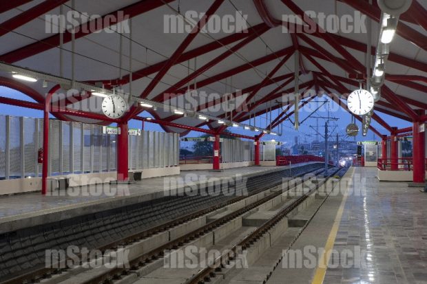 Estación del Metro 5