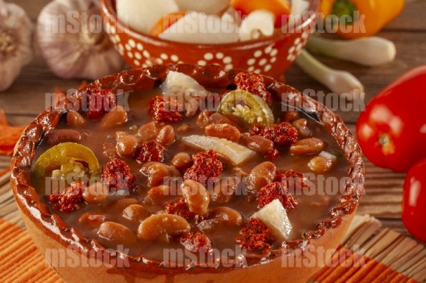 Frijoles Charros con chorizo