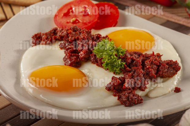 Huevos estrellados con chorizo 4