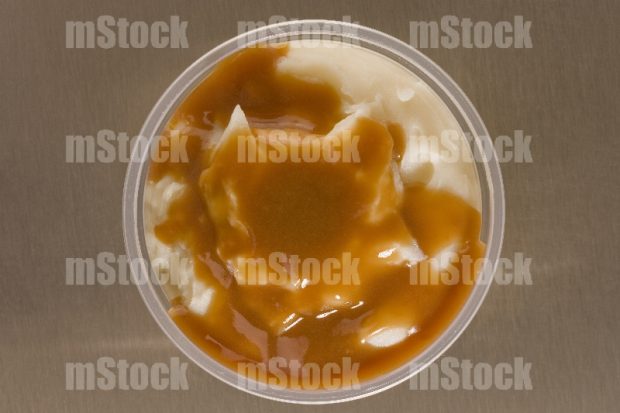 Puré de papa con gravy complemento