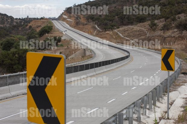 Autopista 23