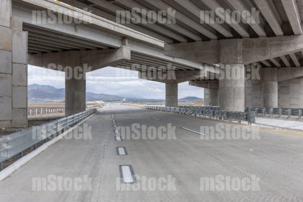 Autopista 27
