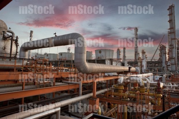 Refinería 4