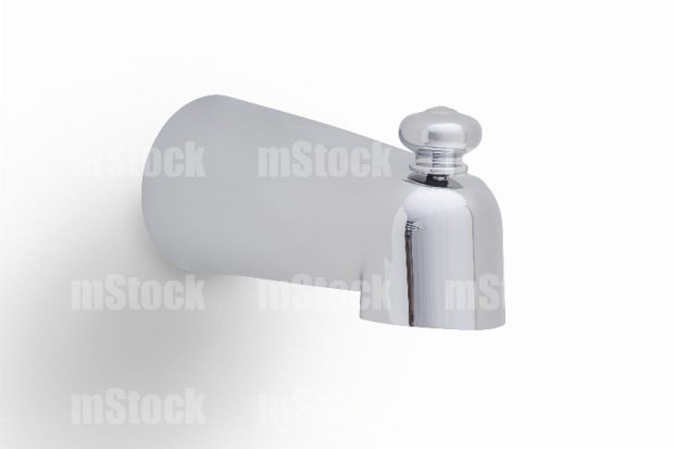 Salida para Tina de Baño