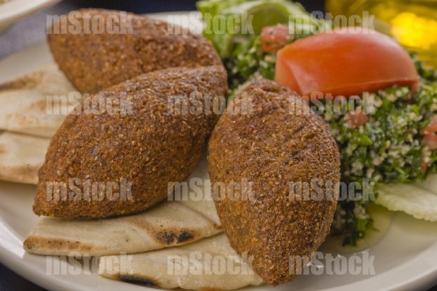 Comida Libanesa Kippes closeup