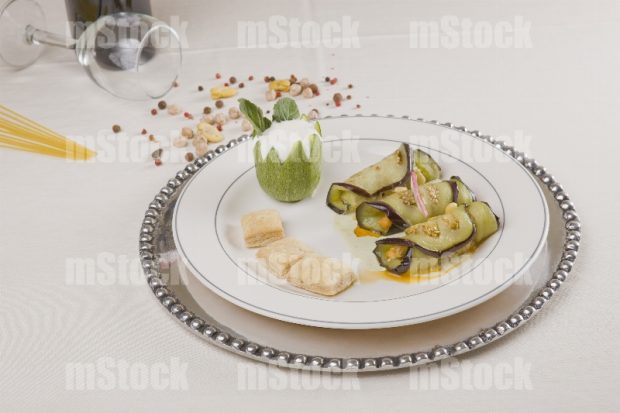 Rollitos de Berenjena y Pollo