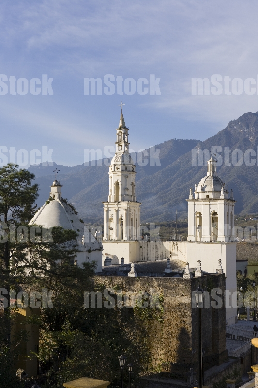 Parroquia Villa de Santiago NL
