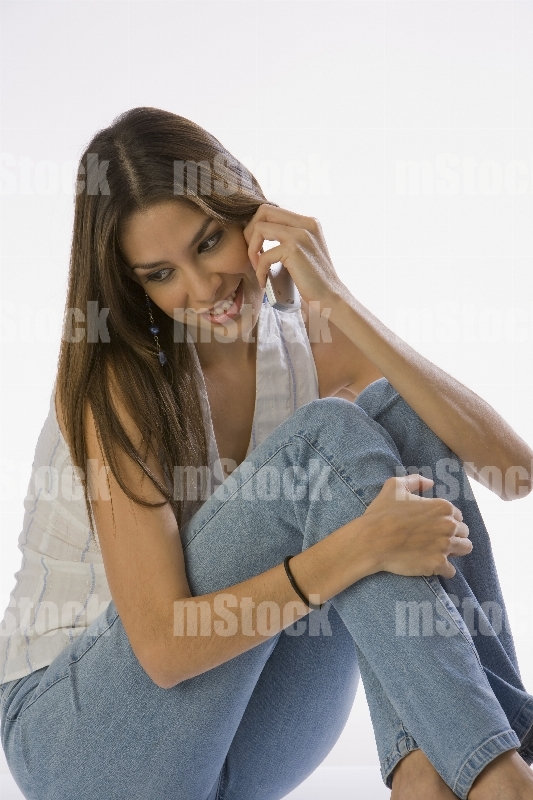 Mujer hablando por Celular closeup