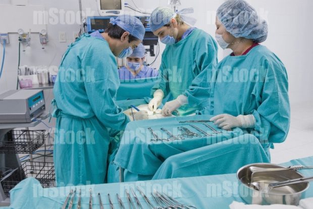Doctores en Cirugía 1