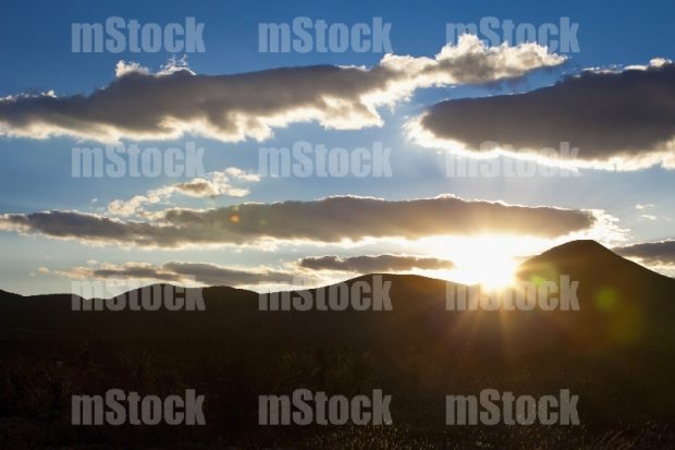 Puesta de Sol en las montañas