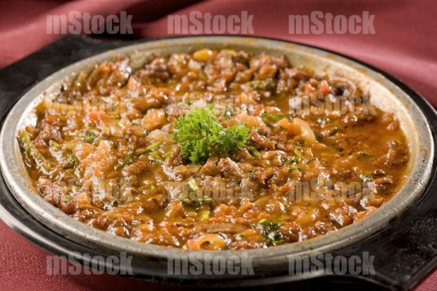 Carne Seca en Salsa Roja
