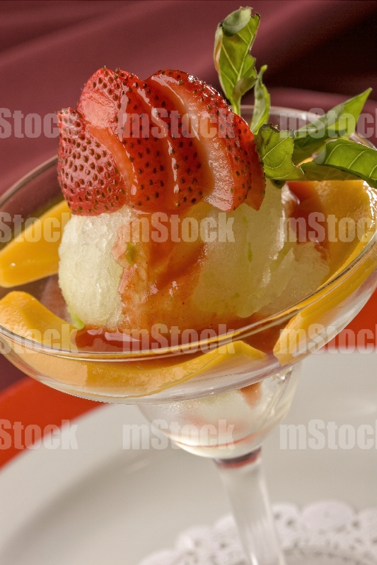 Copa de helado de limón