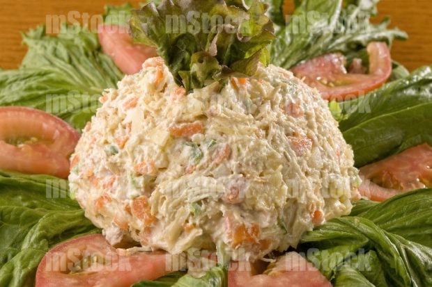 Ensalada de pollo con verduras