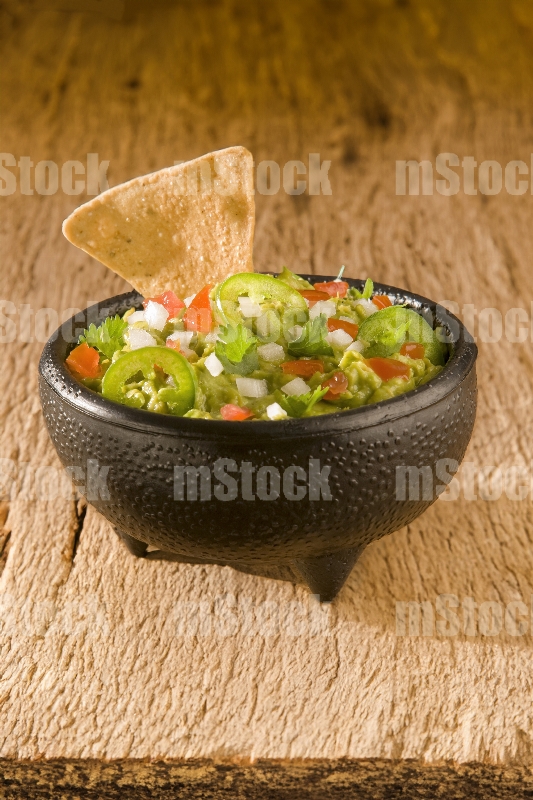 Guacamole tricolor
