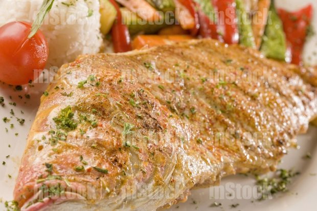 Pescado frito entero