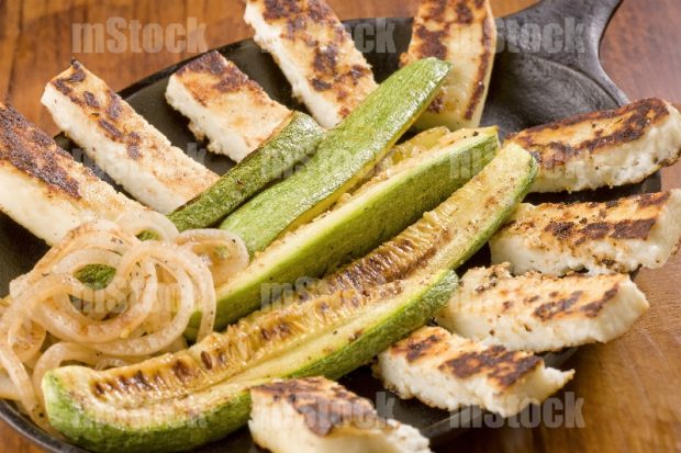 Queso Panela asado con calabazas