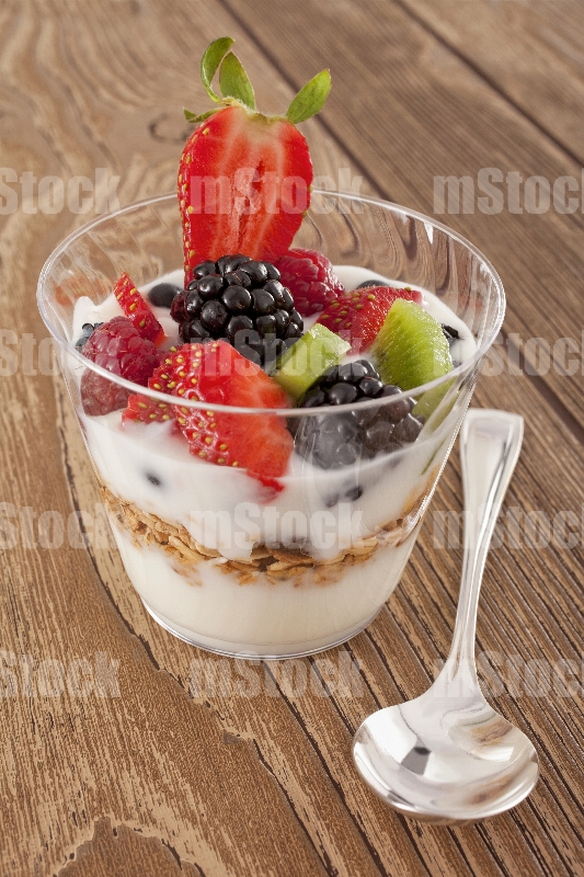 Yogurt con fruta