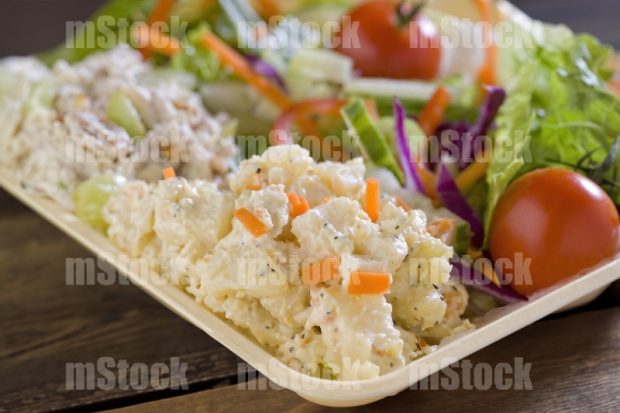 Ensalada de Pollo y Ensalada de Papa