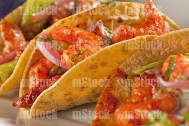 Tacos de camarones a la diabla