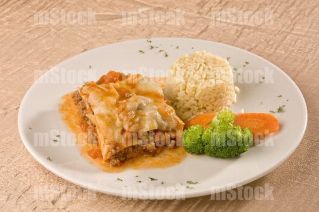 Platillo de lasaña