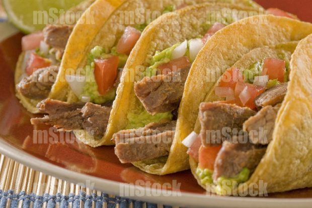 Tacos de Fajita de Res en Maíz