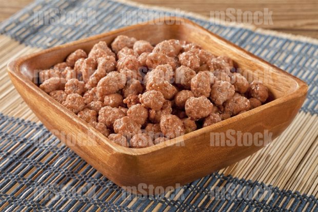 Cacahuates garapiñados dulces