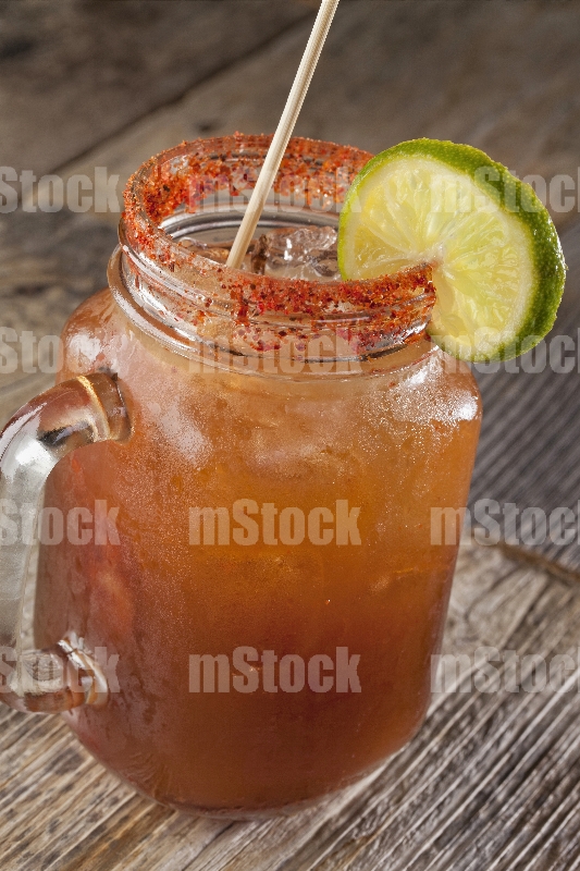 Coctel con Licor de Tamarindo