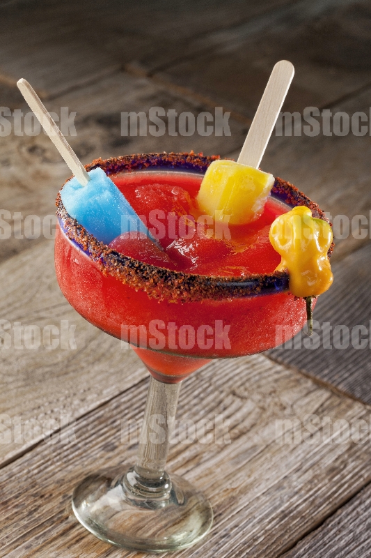 Margarita de fresa con habanero