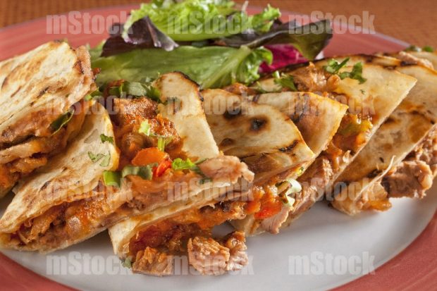 Quesadillas con carne asada