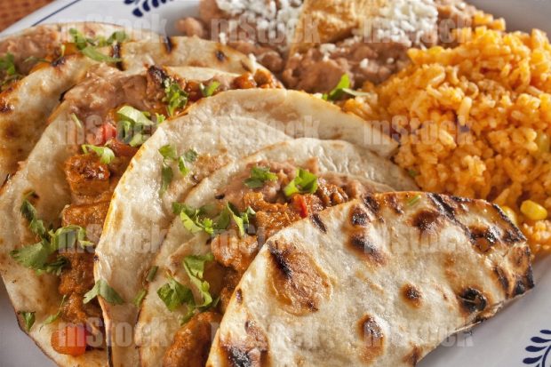 Tacos de Carne con frijoles