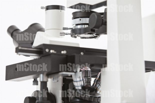 Microscopio Metalográfico