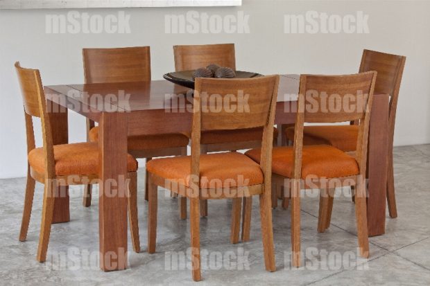 Comedor 6 sillas madera