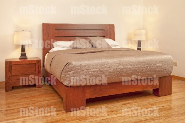 Cama King Size de Madera