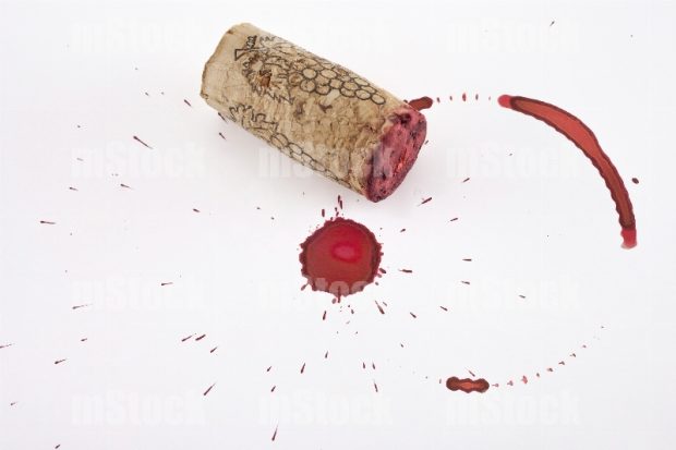 Corcho de Vino Tinto con manchas