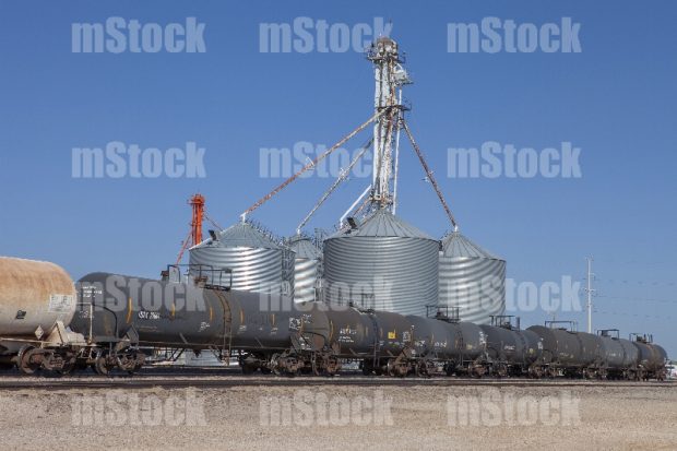 Silos en Intermodal Ferroviario