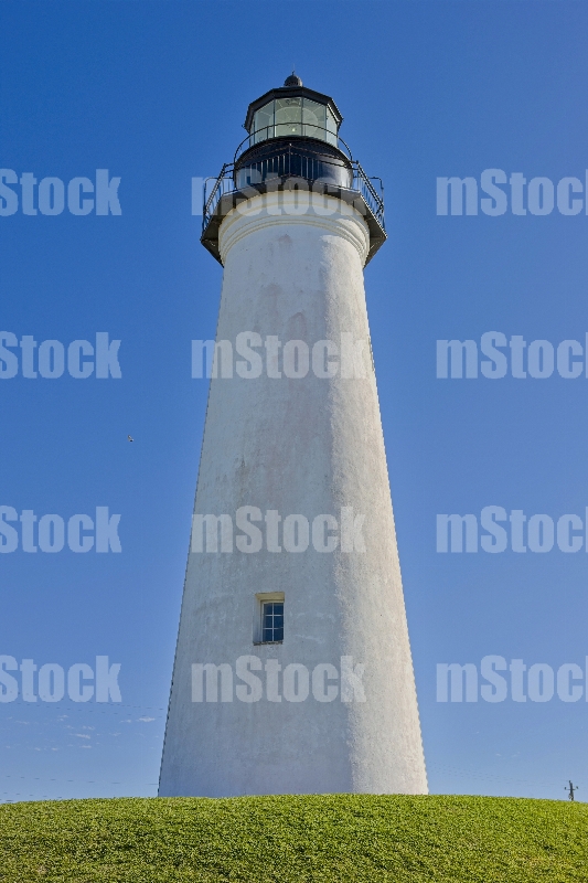 Faro en Puerto Isabel