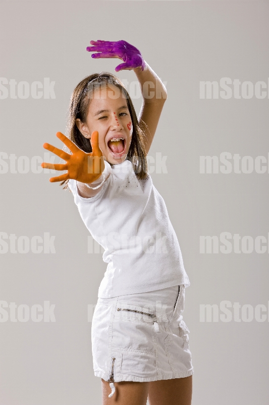 Jugando con pinturas de agua