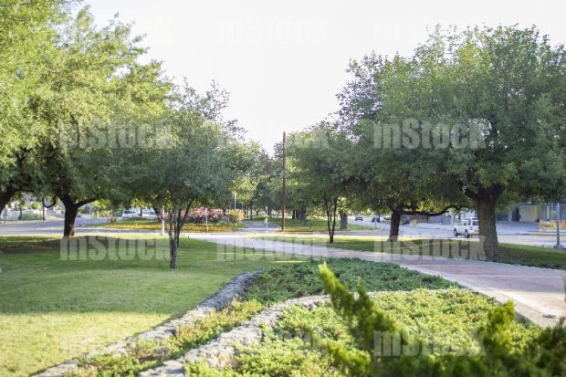 Paseo de Los Duendes 1