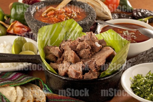 Barbacoa de lengua de res