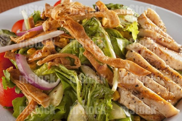 Ensalada Verde con Pollo a la plancha