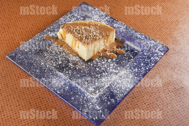 Flan napolitano